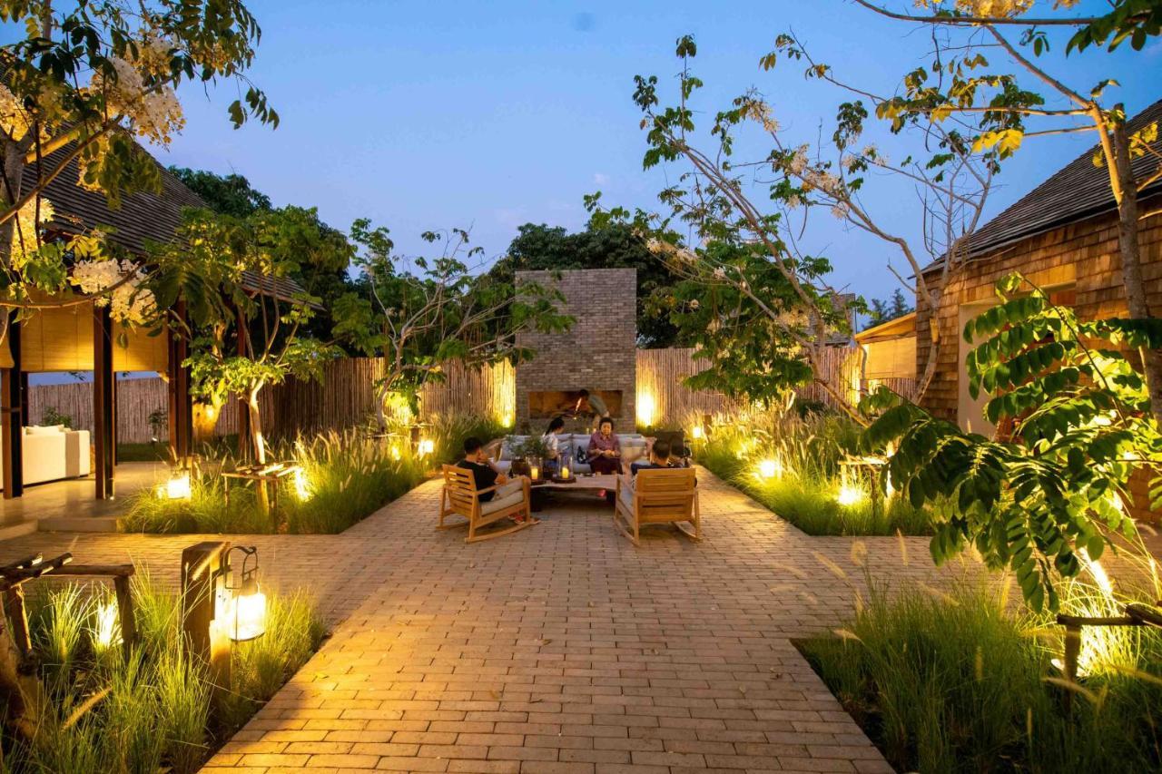 Roukh Kiri Khaoyai, The Centara Collection Villa Pak Chong Екстериор снимка